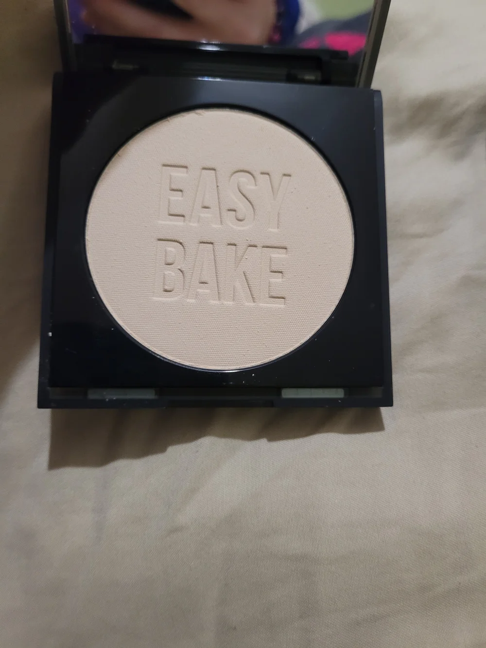 HUDA BEAUTY Pound Cake Setting Powder